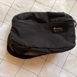 lululemon athletica Cross body Bag